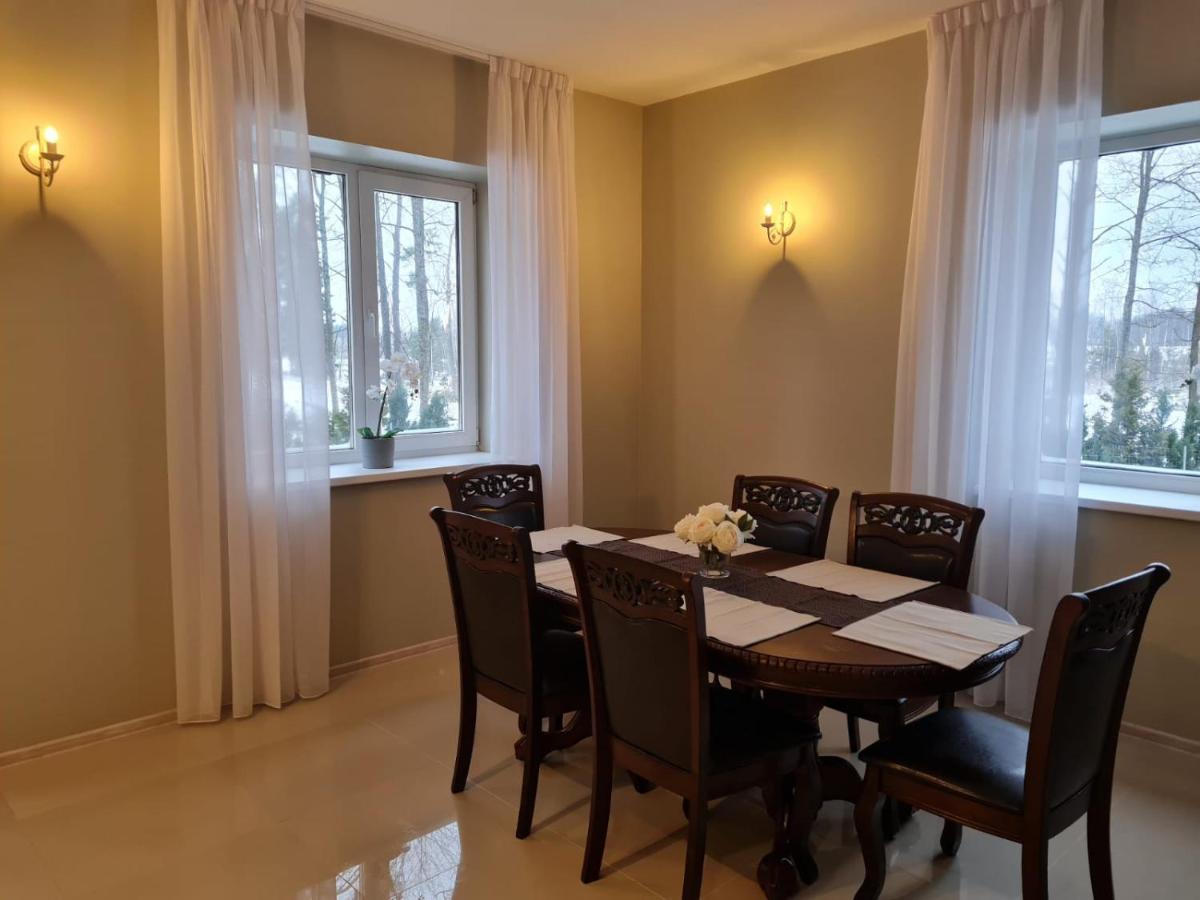 Grundenberga Hotel With Self Check-In Baldone Экстерьер фото